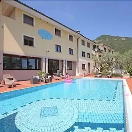Blu Garda Готель 3*